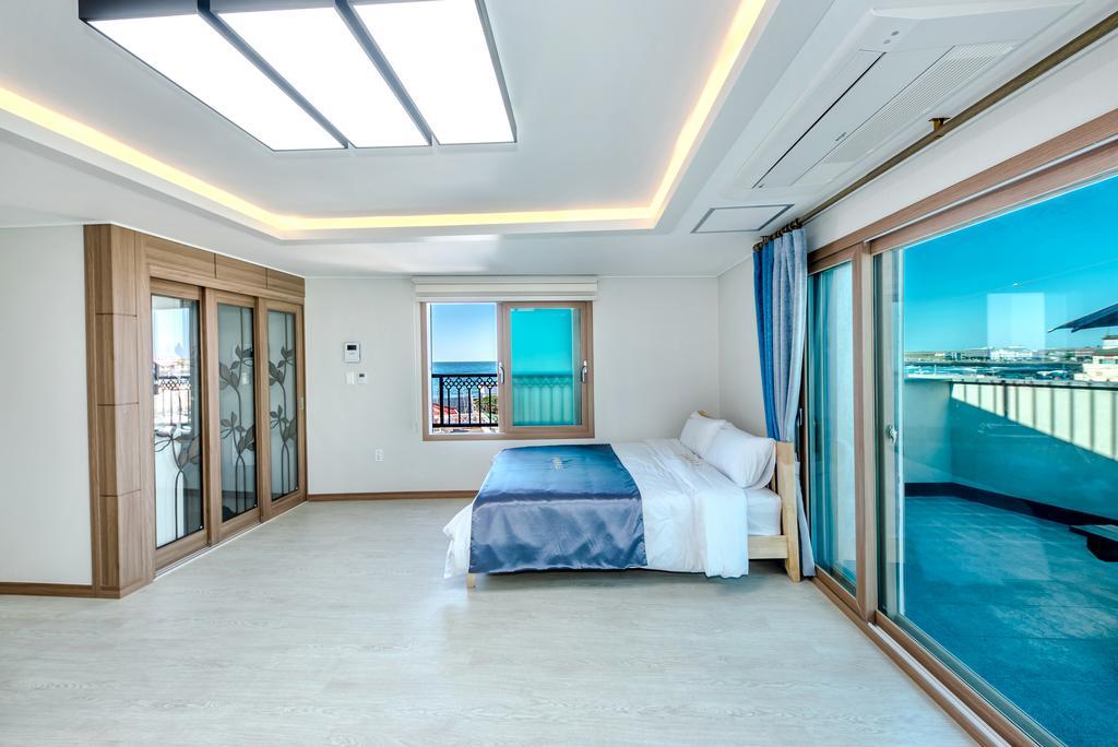 Hotel Holcae House à Jeju Extérieur photo