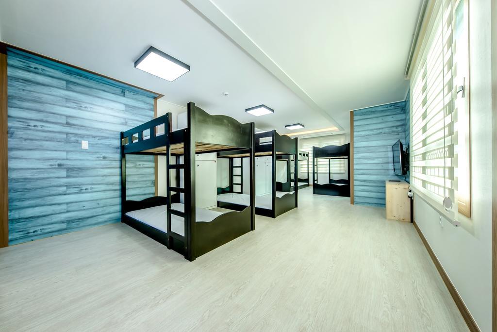 Hotel Holcae House à Jeju Extérieur photo